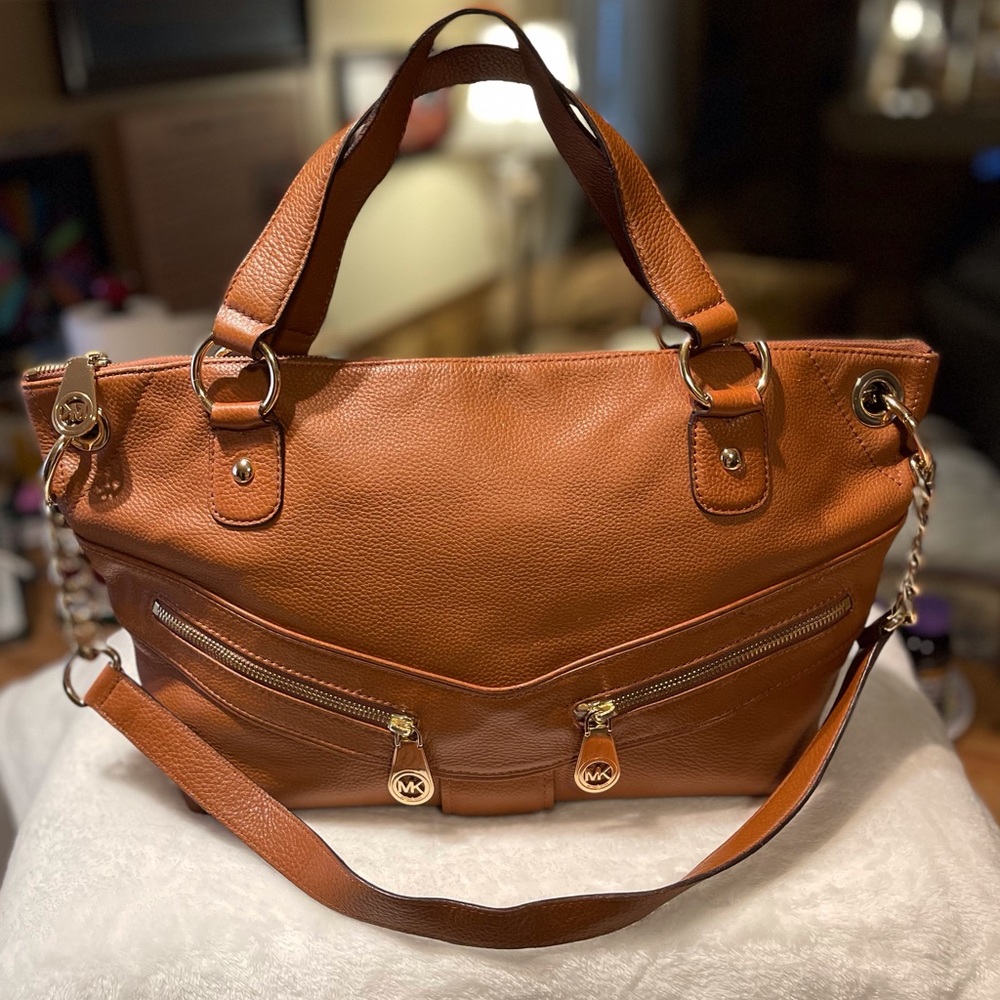 💛Michael Kors Jamesport Cowhide Tan satchel shoulder Bag